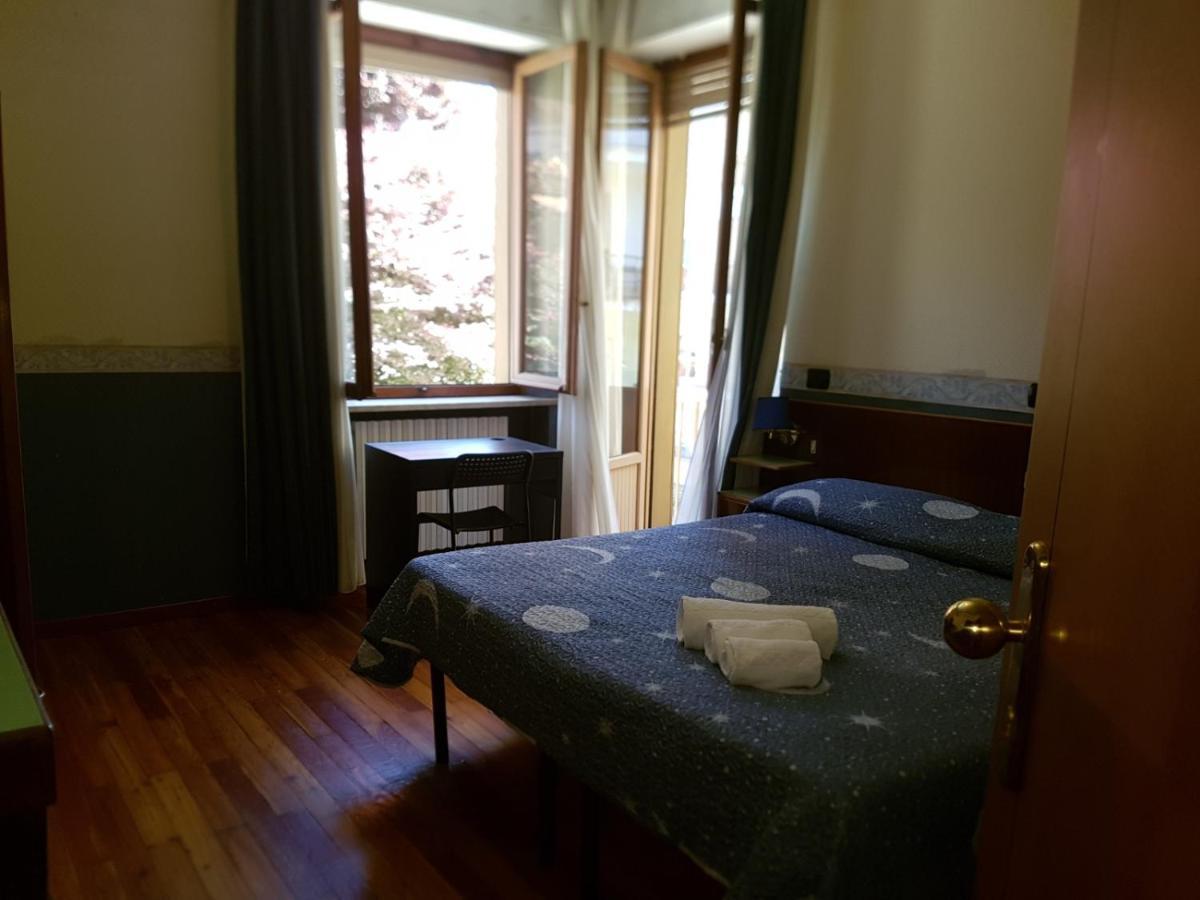 Hotel Piemonte Lanzo Torinese Exterior photo