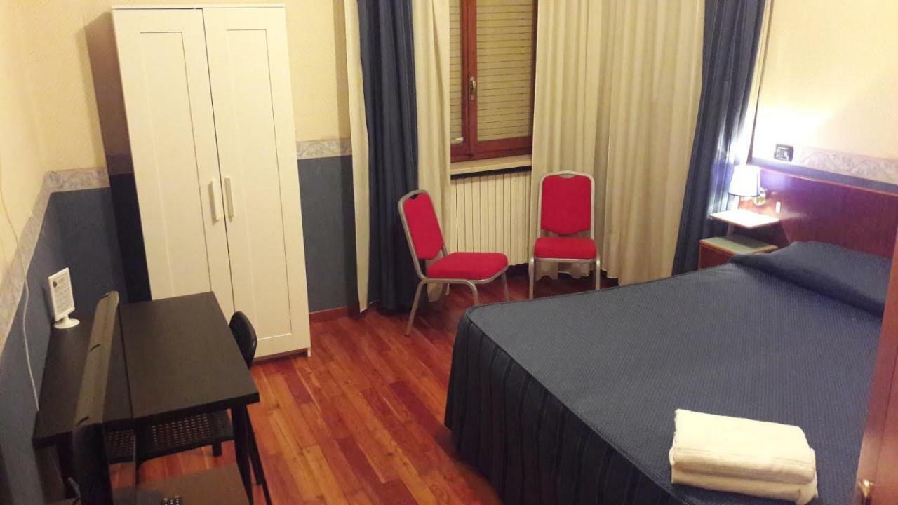 Hotel Piemonte Lanzo Torinese Exterior photo
